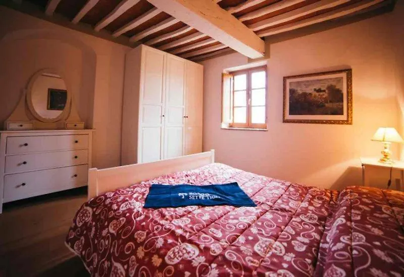 Agriturismo Borgo 7 Tigli - Apt 3 Gracciano Italy